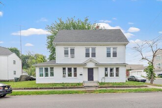 Building Photo - 330 French St