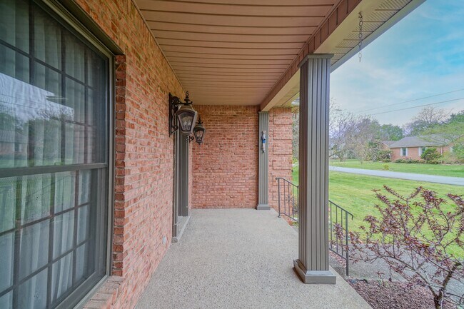 Foto del edificio - 107 Geers Ct