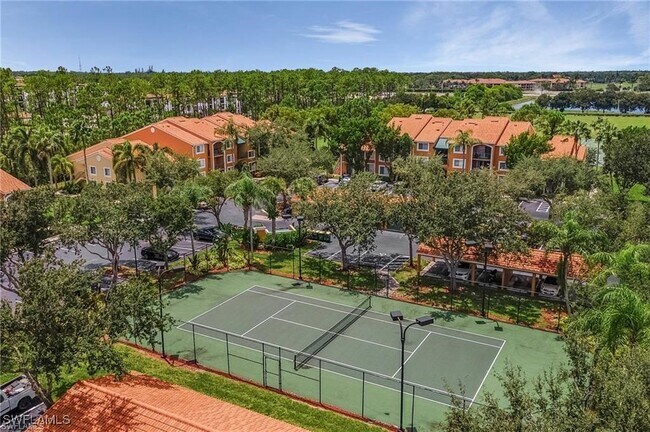 Building Photo - 1150 Wildwood Lakes Blvd