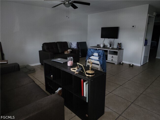 Foto del edificio - 4513 SW 8th Ct