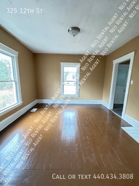 Foto del edificio - 325 12th St