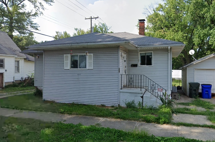 Primary Photo - 432 W Center St