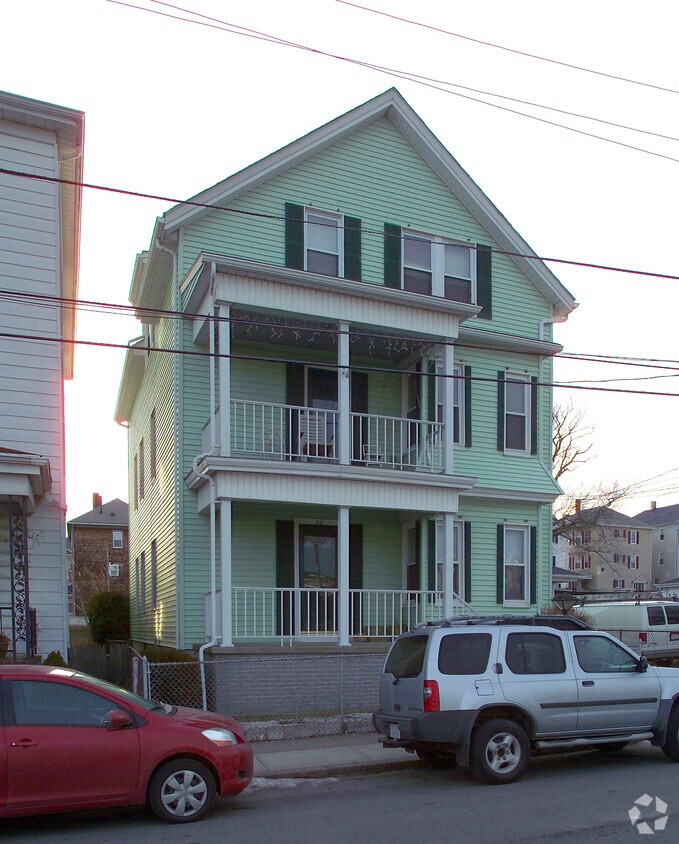 Building Photo - 34 Melville St