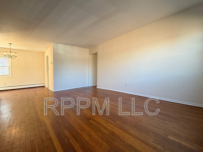 Photo - 45 Wedgewood Dr Apartment