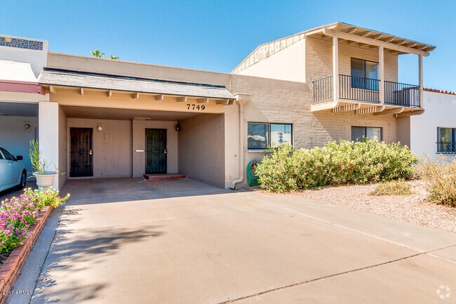 Building Photo - 7749 E Meadowbrook Ave