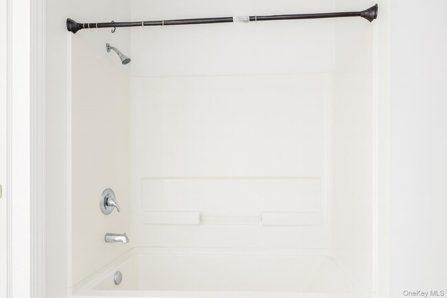 Foto del edificio - 422 Broadway