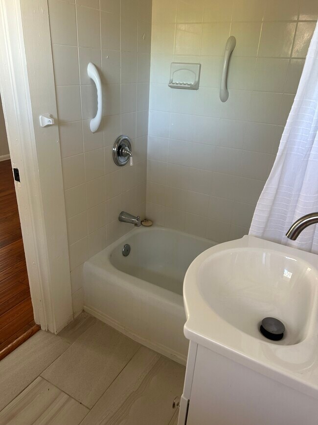 Foto del edificio - 3111 Elmer St