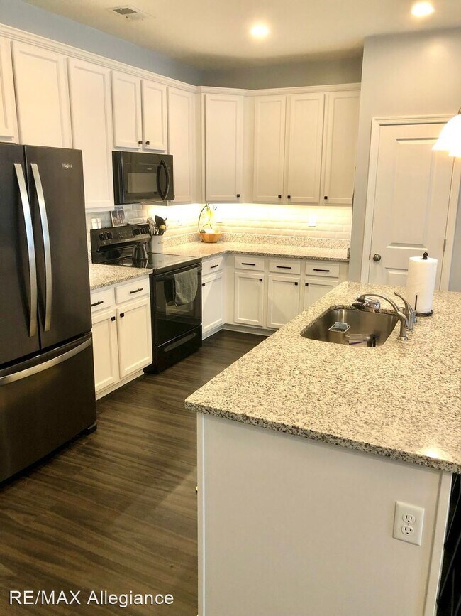 Foto del edificio - 3 br, 2.5 bath House - 5118 MISSION STREET