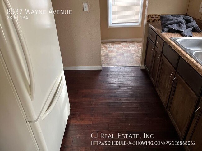 Foto del edificio - 8537 Wayne Ave