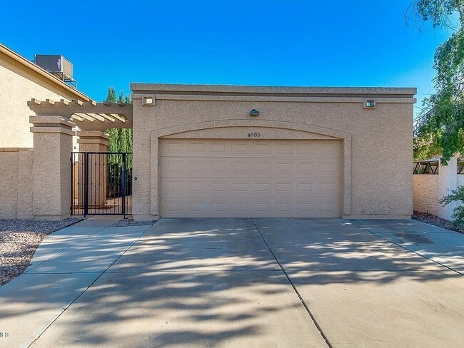 Photo - 4035 E Camino St (Mesa, AZ) House