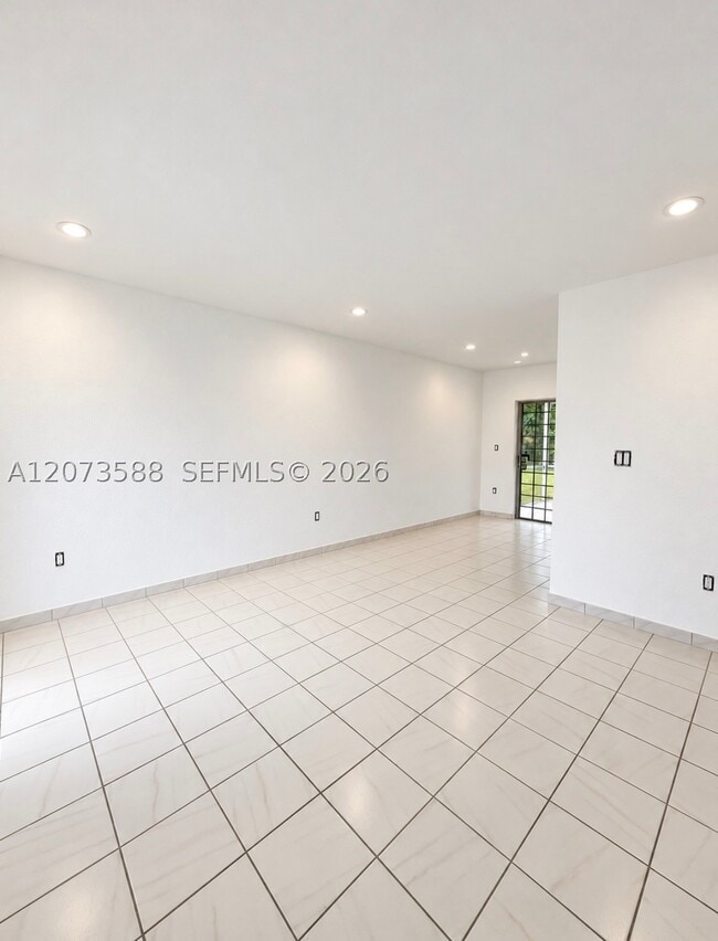 Building Photo - 19211 NW 52nd Ct
