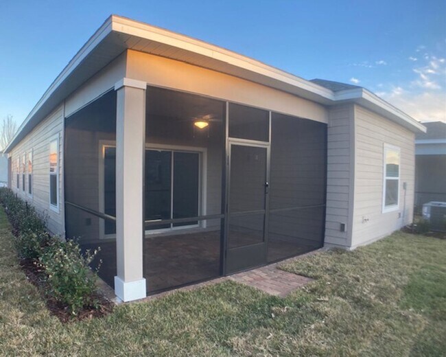 Foto del edificio - Stylish & Low-Maintenance Living in Oakleaf Community
