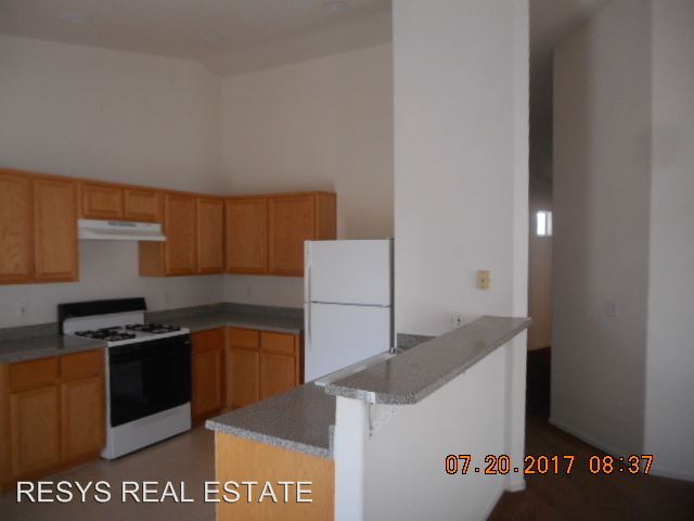 Building Photo - 641 Majestic Sky Dr