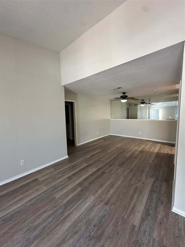 Building Photo - 6500 Sands Point Dr