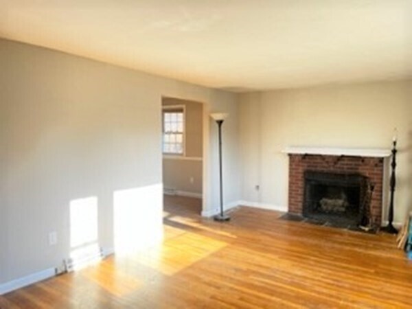 Building Photo - 22 Skyline Dr