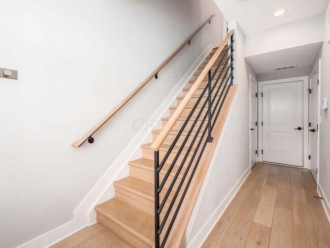 Foto del edificio - 1187 Cromartie Ln