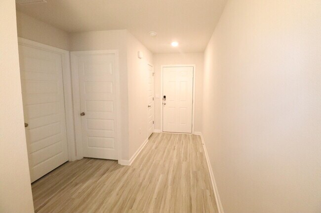 Foto del edificio - 3008 Jane Ln