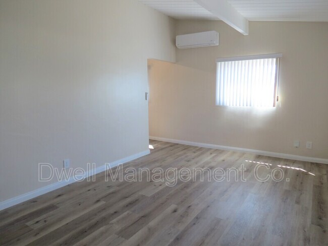 Building Photo - 4417 Clairemont Mesa Blvd