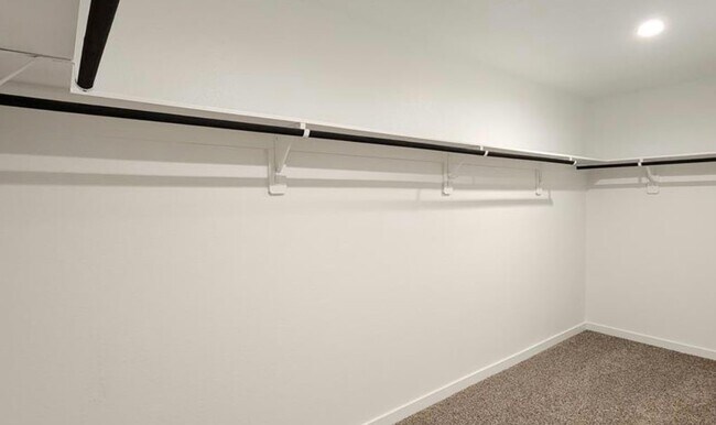 Building Photo - 3926 Pierce Pl Ln