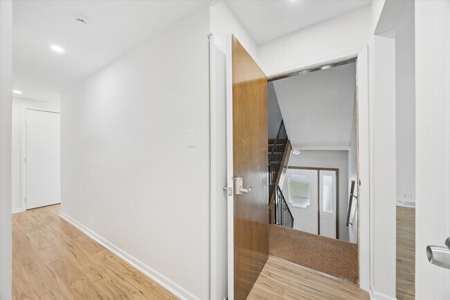 Foto del edificio - 801 Barnsdale Rd