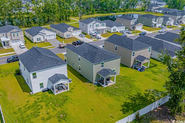 Foto del edificio - 811 Dusty Pine Way