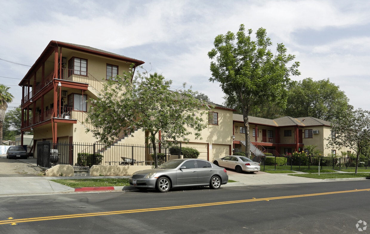 Victory Apartments Apartments in Riverside, CA