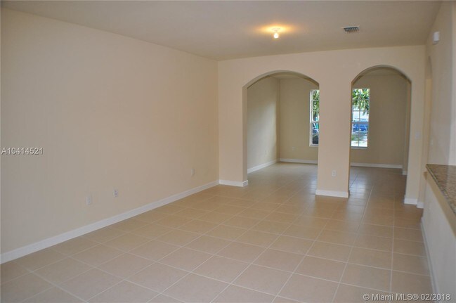 Foto del edificio - 17165 SW 94th St