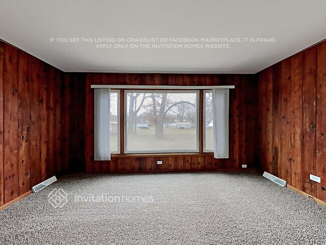 Building Photo - 1102 Lincoln Ave