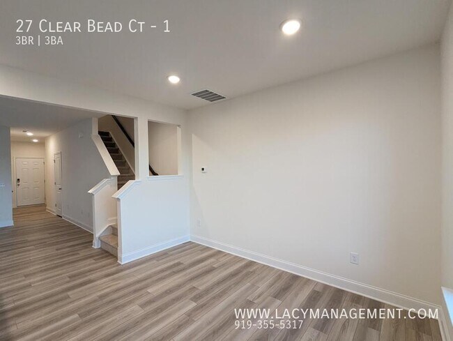 Foto del edificio - 27 Clear Bead Ct