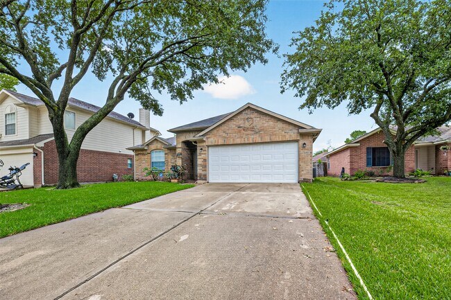 Foto del edificio - 10027 Encino Cove Ct
