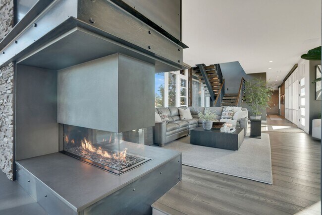 Foto del edificio - Contemporary Fully Furnished Four Bed Four Bath Masterpiece in Tetherow
