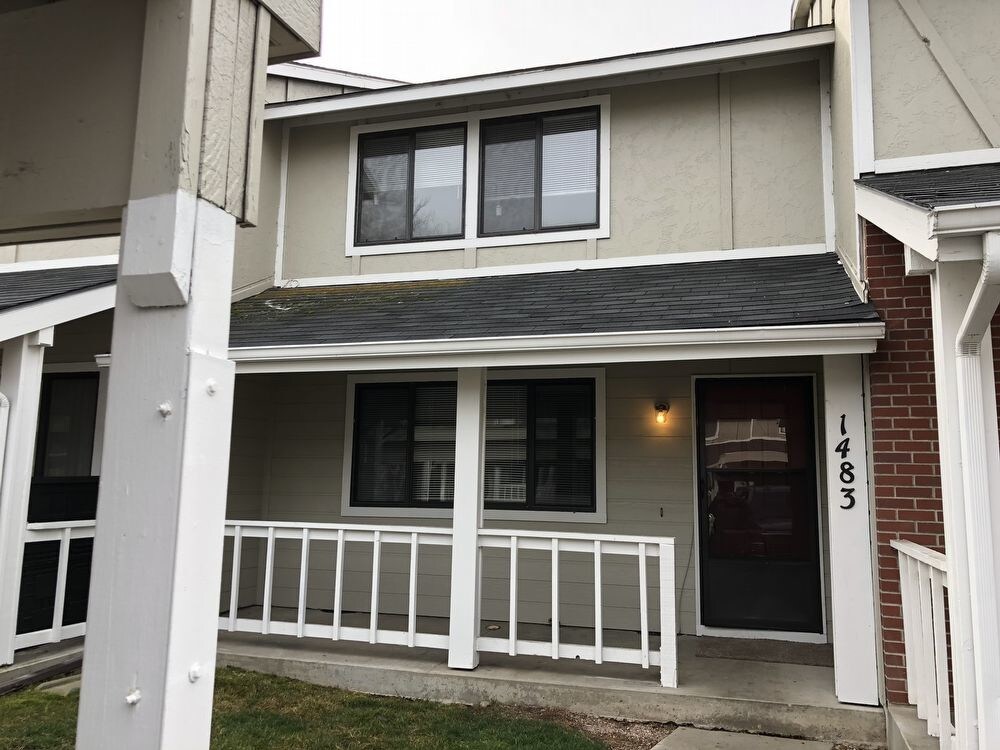 Foto principal - 1483 E Carter Ln
