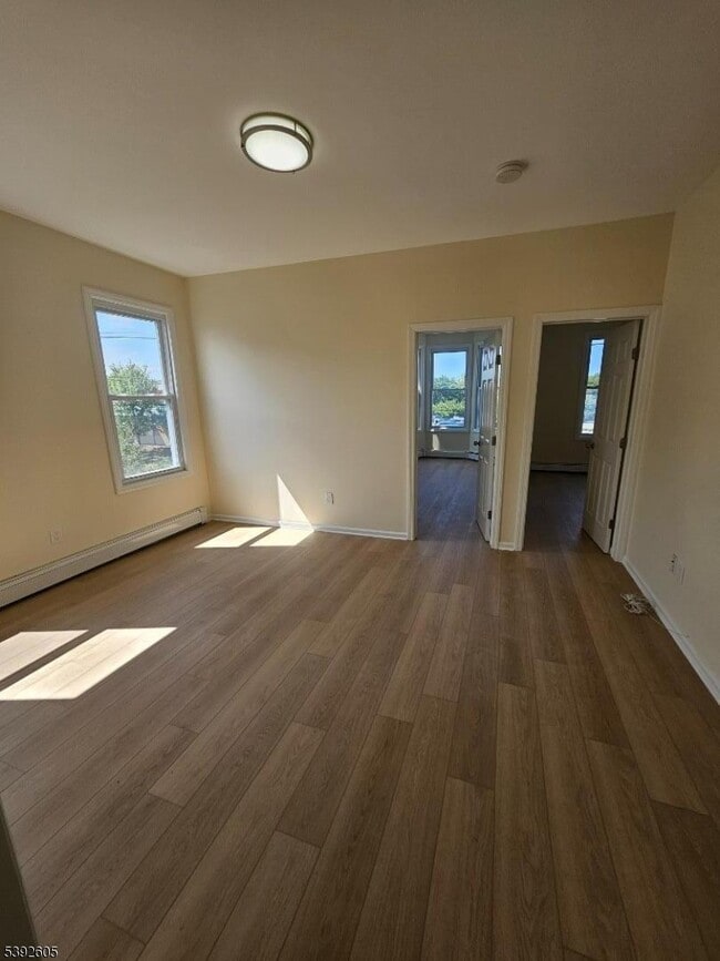 Building Photo - 372 Bergen St