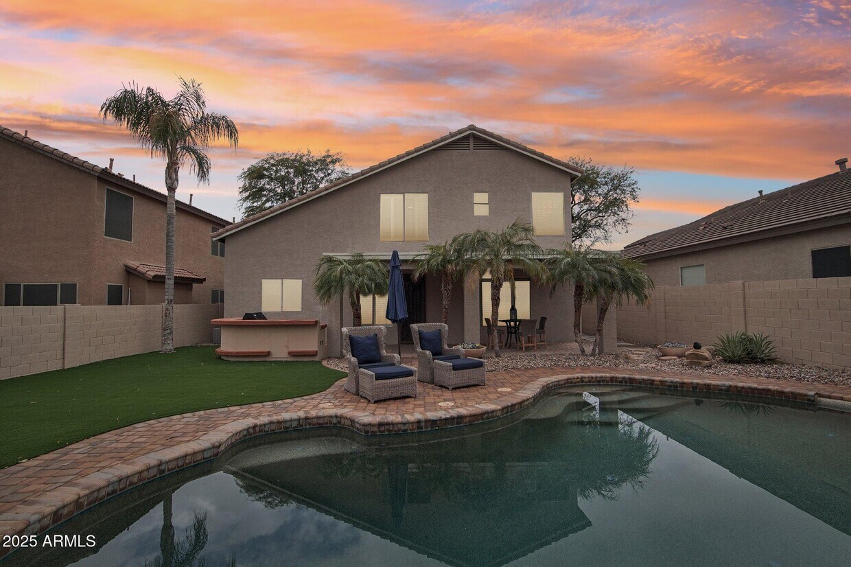 Foto principal - 26645 N 42nd St