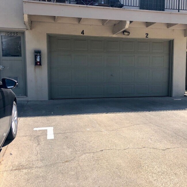 Building Photo - Cute Condo in Coloma Estates – 2 BR 1 BA
