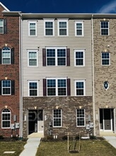 Building Photo - 5424 Greenpoint Ln