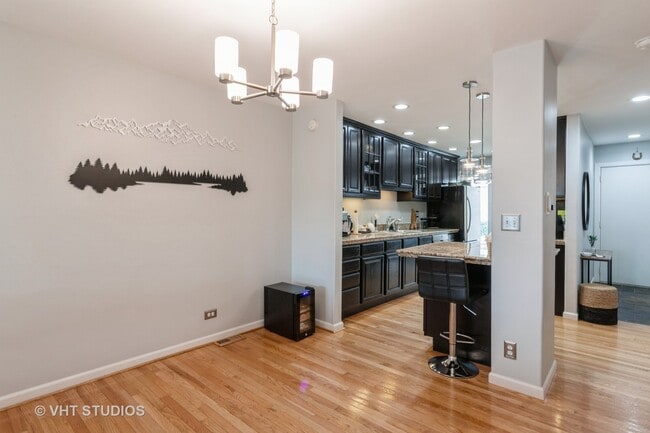 Building Photo - 1501 Topp Ln