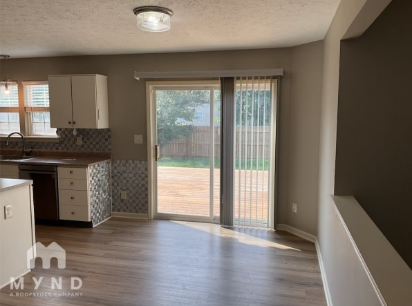 Foto del edificio - 11629 Lone Pine Cir