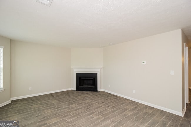 Foto del edificio - 7985 E Field Dr