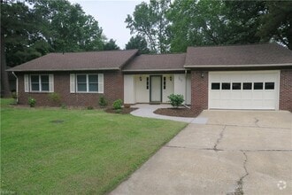Building Photo - 517 Norman Ln