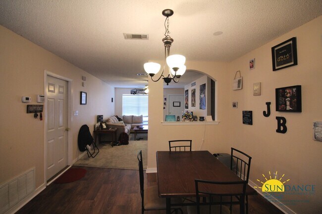 Foto del edificio - Nice 3 Bedroom Home in Mary Esther