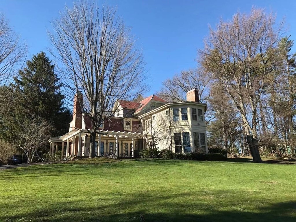 231 Chestnut Hill Rd, Newton, MA 02467 House Rental in Newton, MA