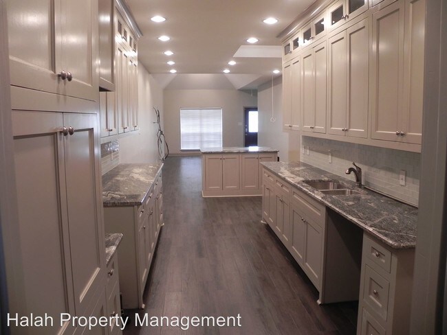 Foto del edificio - 2 br, 2 bath House - 703 Melton Alley