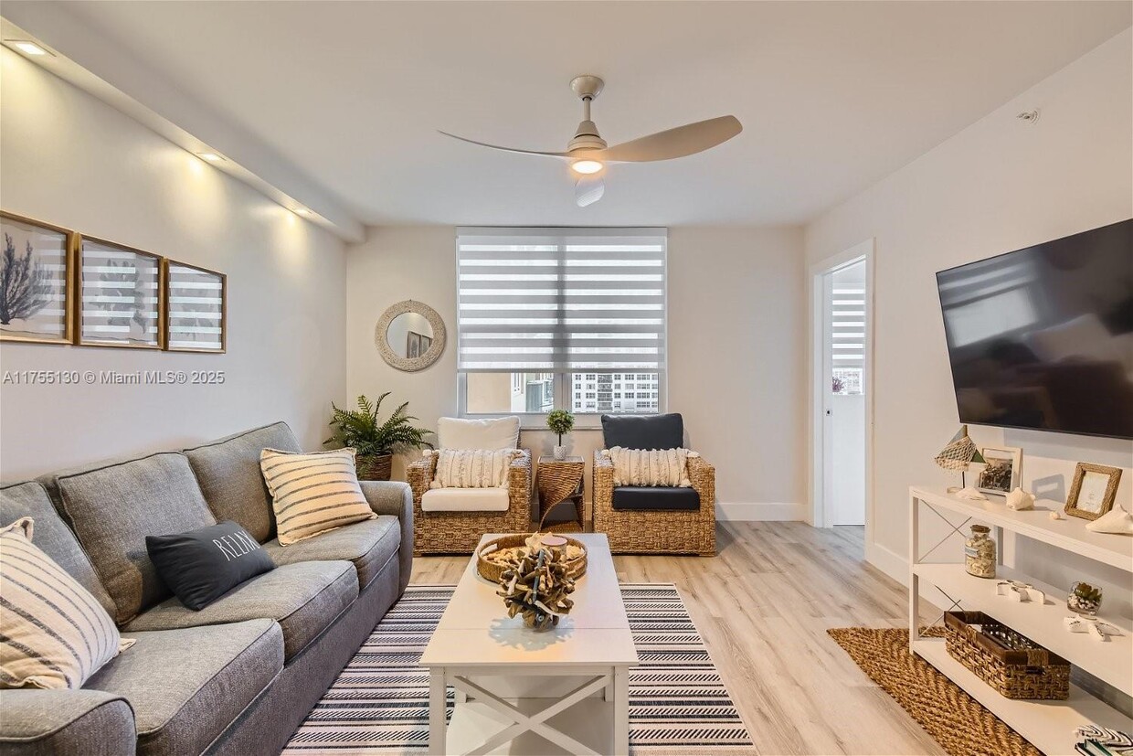 Foto principal - 2501 S Ocean Dr