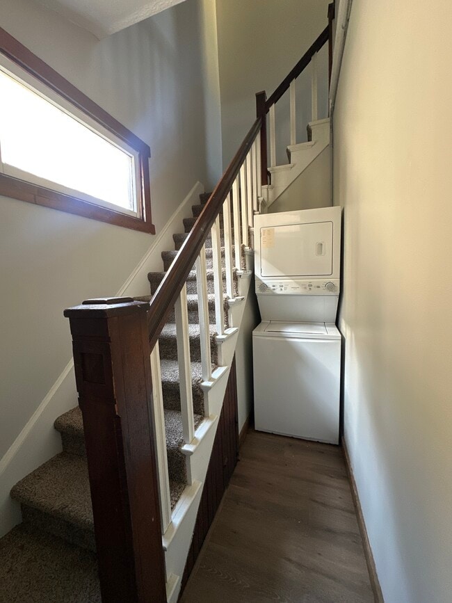 Photo - 616 Perrin Ave Apartment