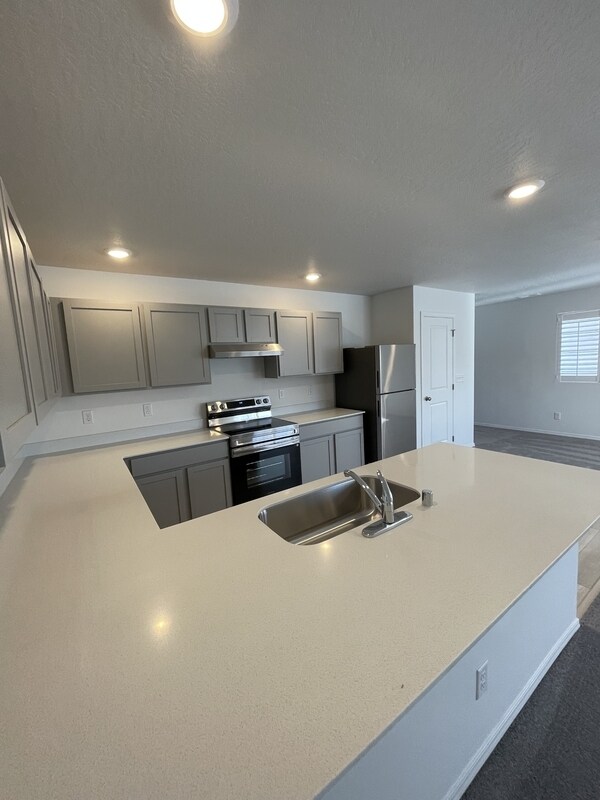 Foto del edificio - 1334 N Wilhelm Wy