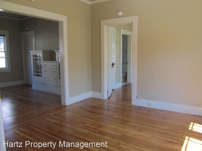 Building Photo - 1 br, 1 bath House - 55 Echo Avenue