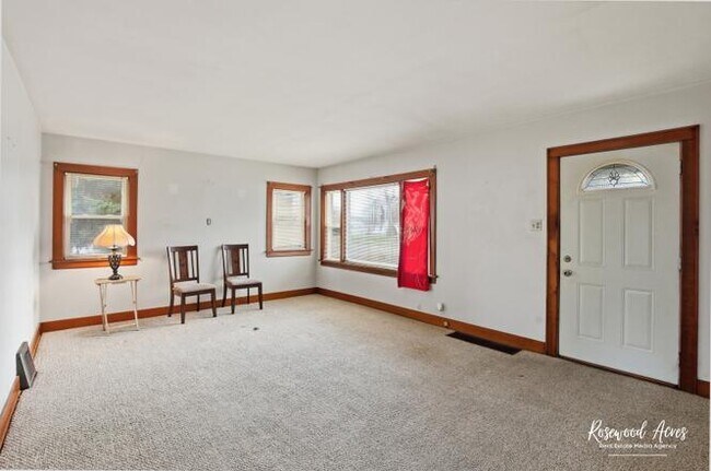 Foto del edificio - 905 N Everett St