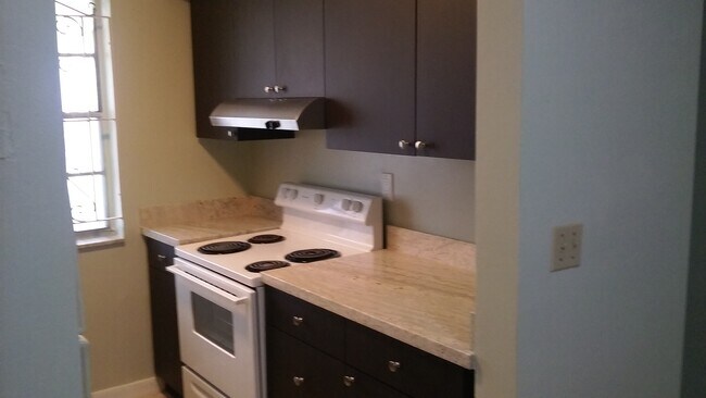 Foto del edificio - 1135 W 35th Pl