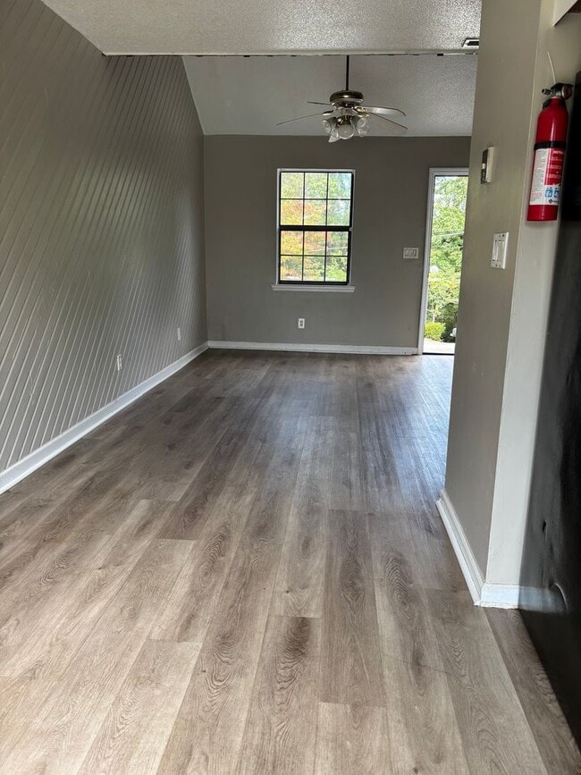 Photo - 402 Alice Dr Apartment